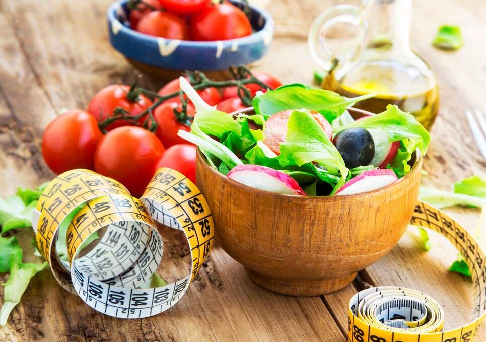 Khi giảm cân tại nhà, việc bổ sung rau quả tươi vào chế độ ăn uống của bạn sẽ rất hữu ích